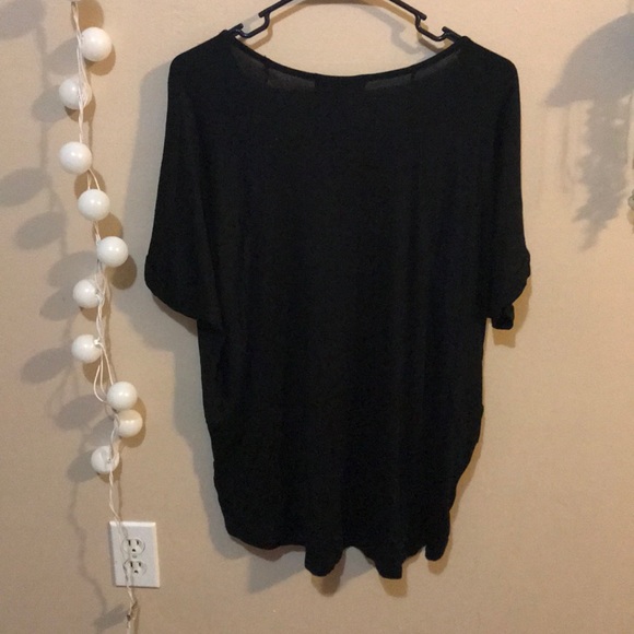 Active Collections Tee - Picture 2 of 3